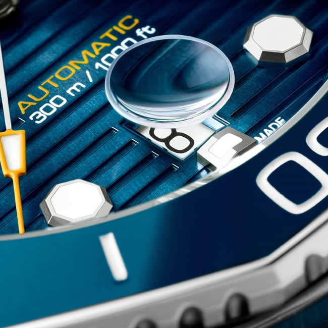 Relogio-TAG-Heuer-Aquaracer-Professional-300---Azul-Mostrador-e-Pulseira-em-Borracha---Automatico-43-mm---WBP201B.FT6198