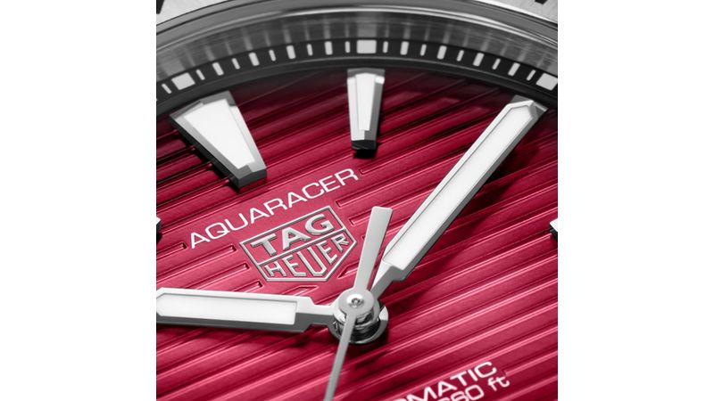 Rel gio Tag Heuer Aquaracer Profissional 40mm WBP2114.BA0627