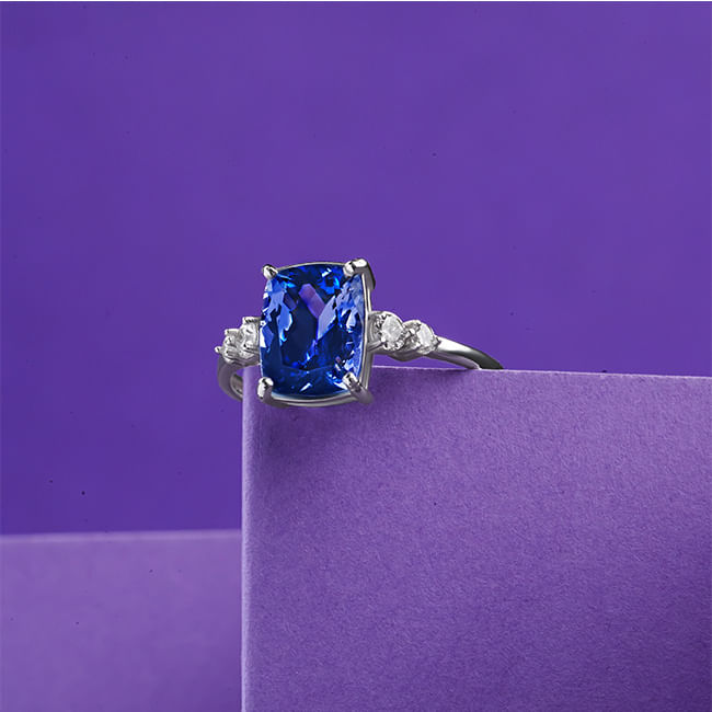 Anel-Ouro-Branco-Tanzanita-Retangulo-e-Diamantes